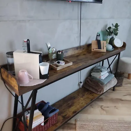 Privatunterkunft Einzelzimmer Neu, Von Privatperson , Inkl Netflix