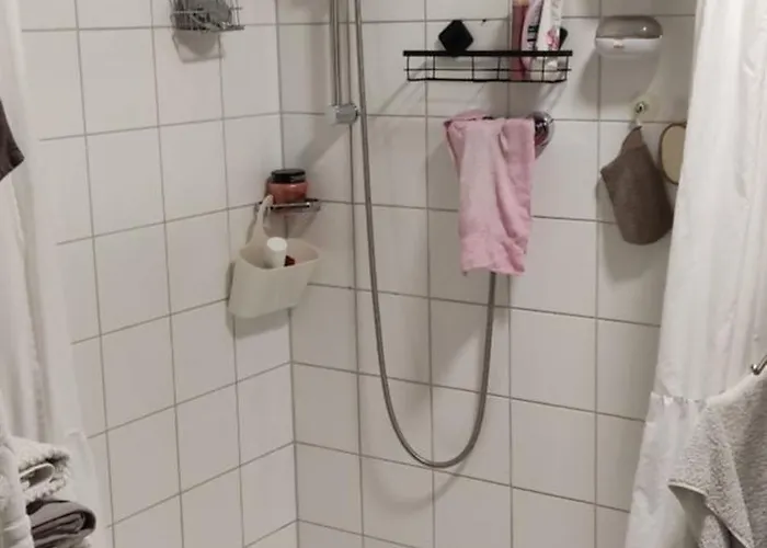 Einzelzimmer Neu, Von Privatperson , Inkl Netflix Alloggio in famiglia *