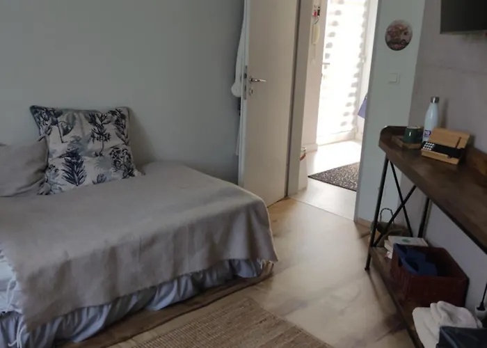 Einzelzimmer Neu, Von Privatperson , Inkl Netflix *